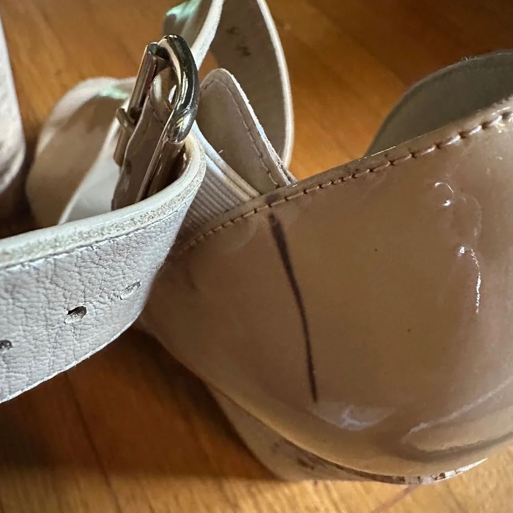 Stuart Weitzman Oneliner Light Nude Patent Leather Cork Wedge Sandals, Size 9.5